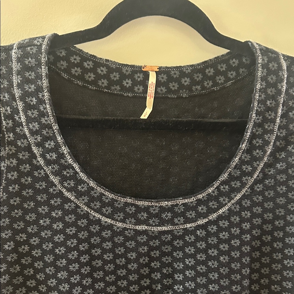 Free People Short Sleeve Tee - Picture 5 of 7